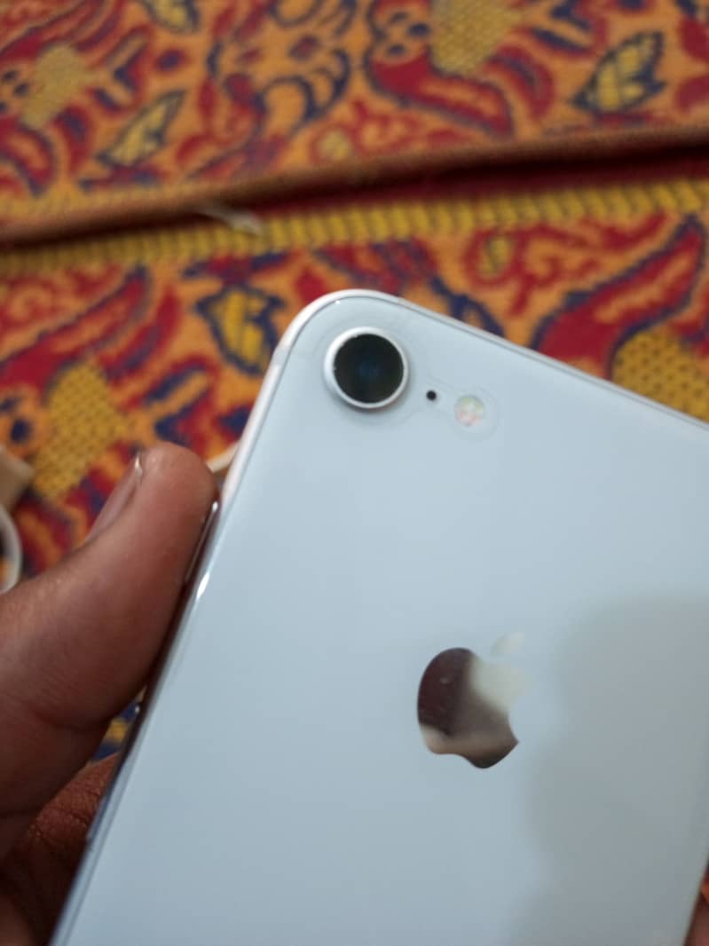 IPHONE 8 Scratchless piece 2