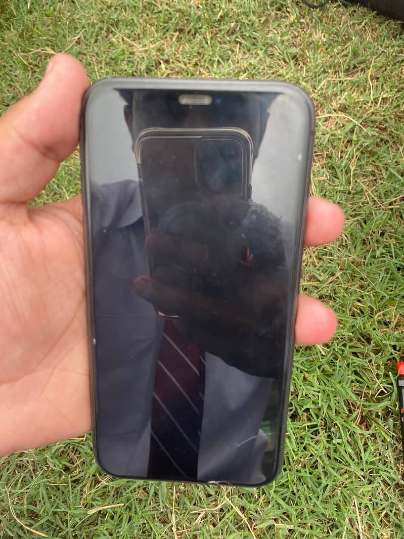 iPhone 11 jv 4