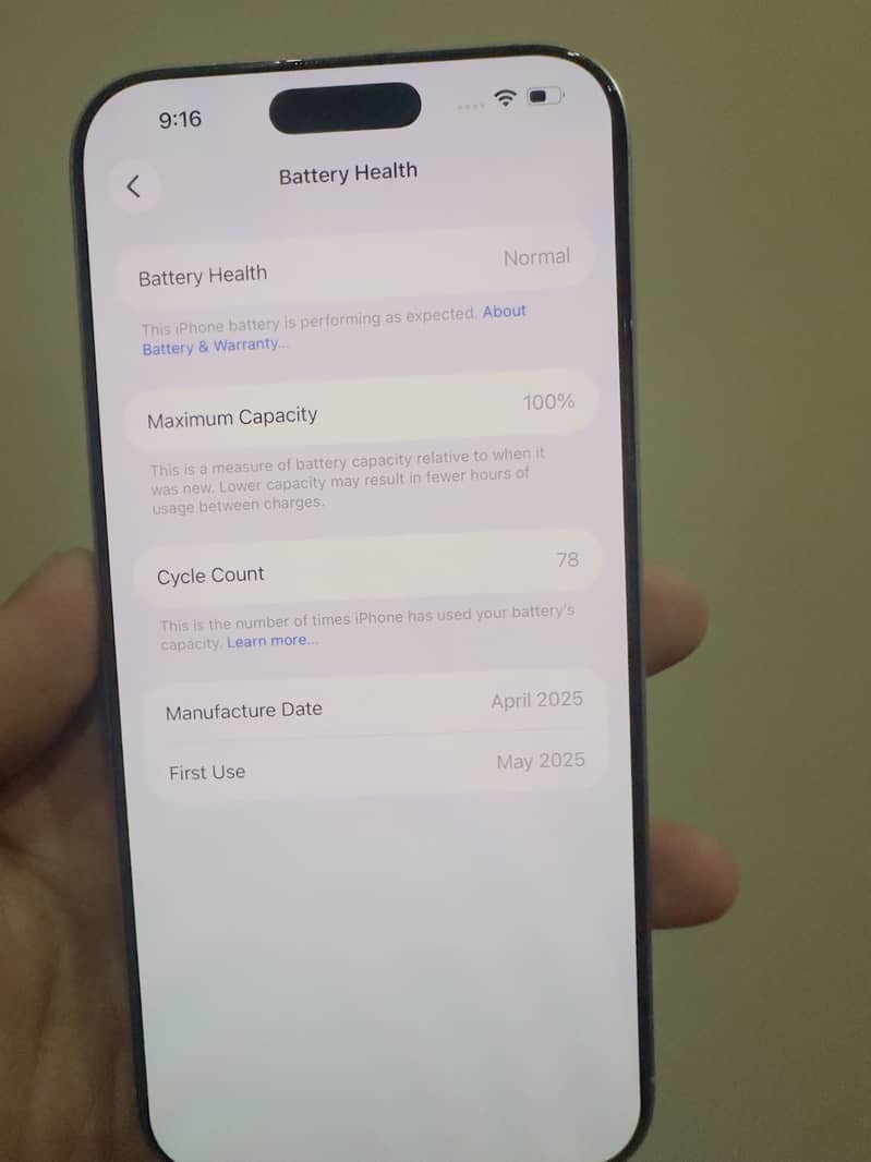 iPhone 16 pro max 8