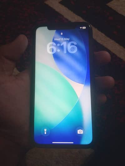 A great deal selling my iphone 11 in lush condition