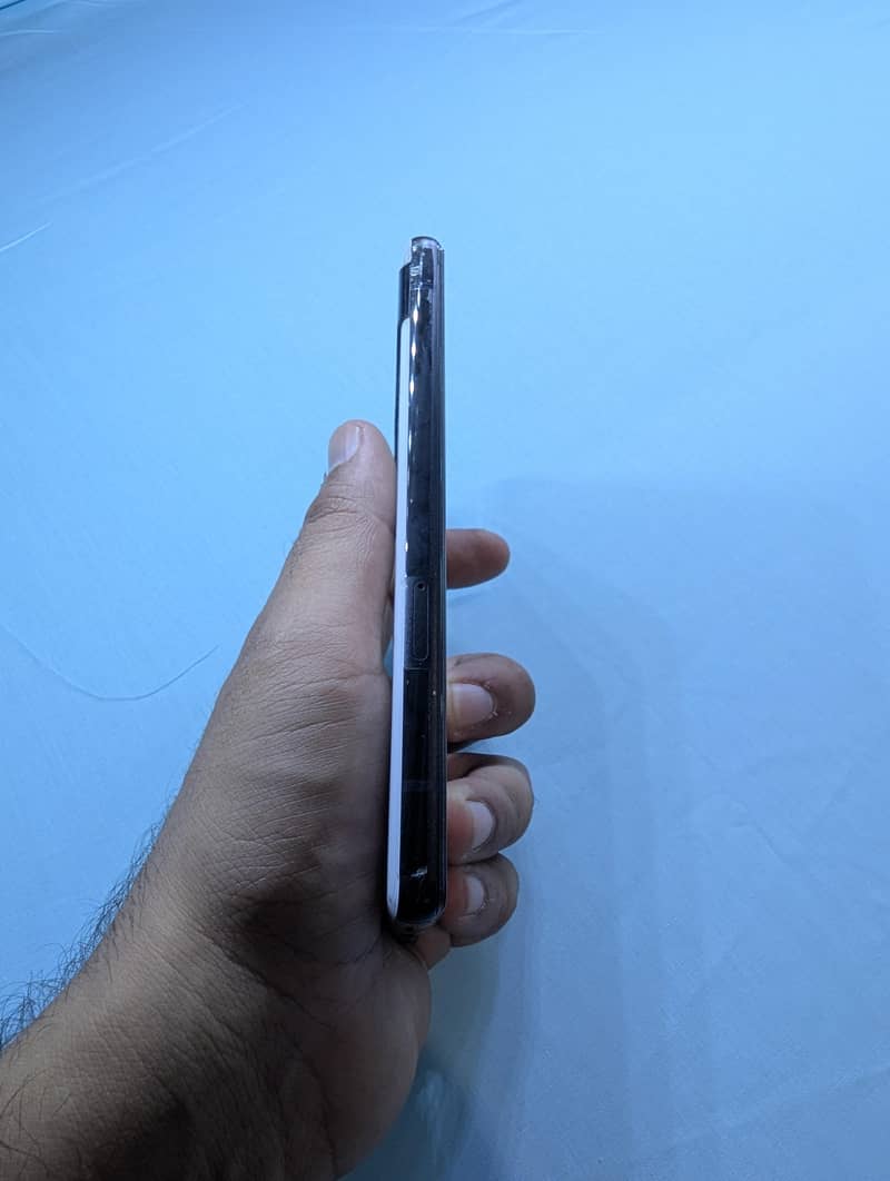 Google Pixel 6A 1