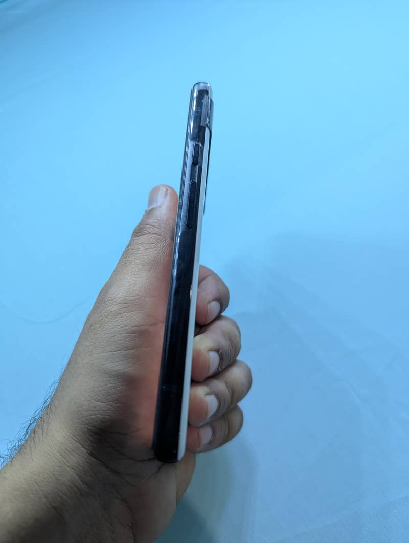 Google Pixel 6A 2