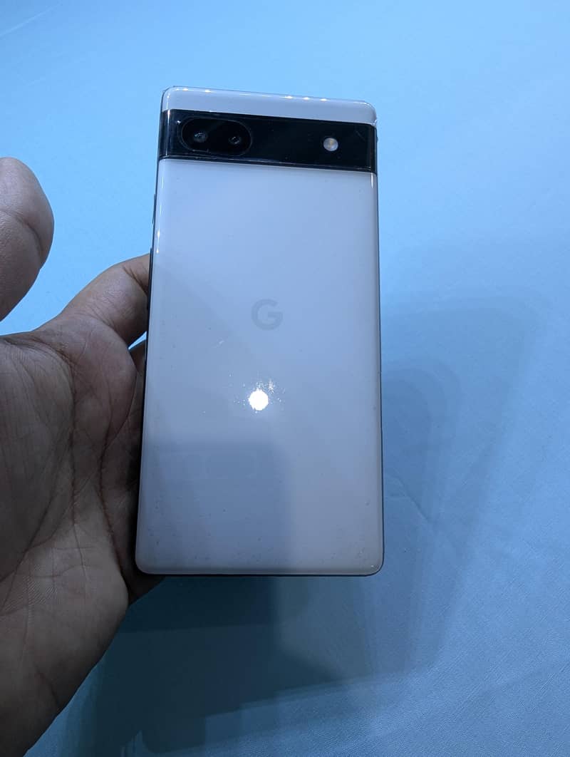 Google Pixel 6A 5