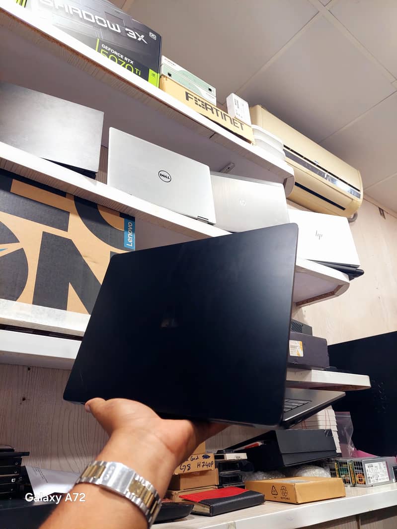 Microsoft Surface laptop 5 1