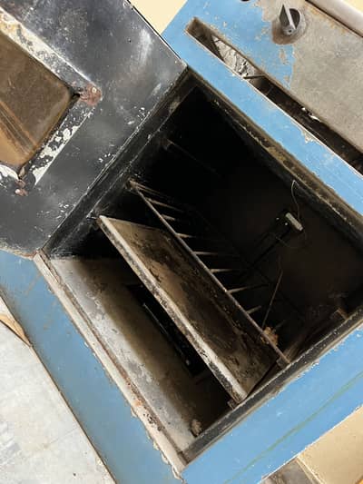 Stove with oven