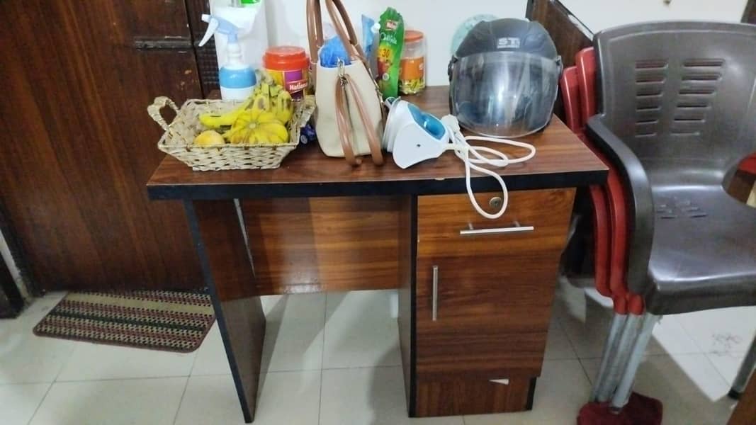 brand new study table 1