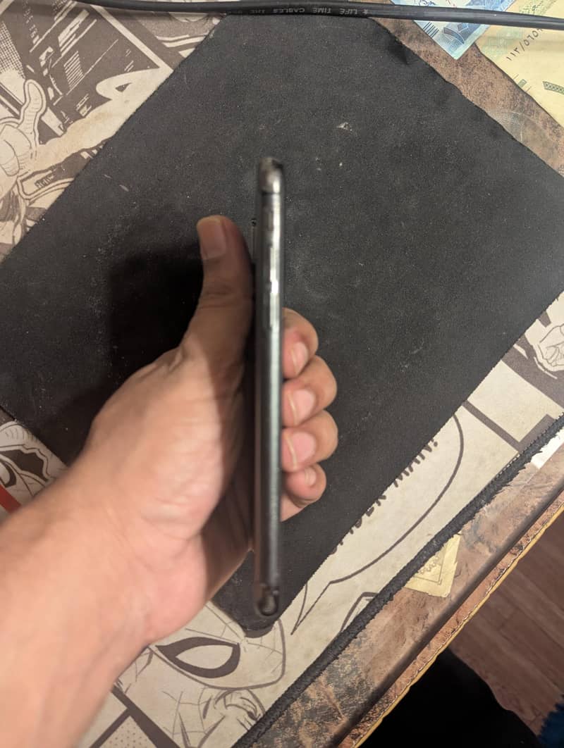 iphone X 256 4