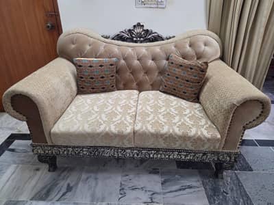 Beautiful sofa set