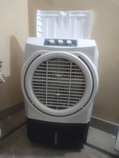 Used Air Cooler 8 Month Used – Neat & Clean