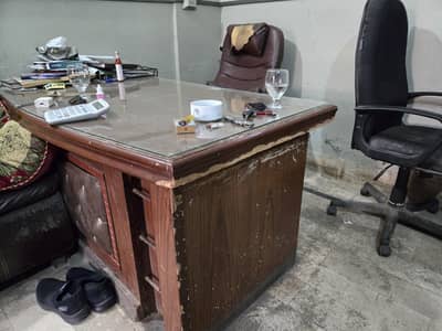 used office tables chair and sofa set