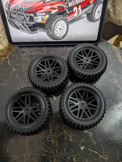 traxas slash /hsp destrier tyres