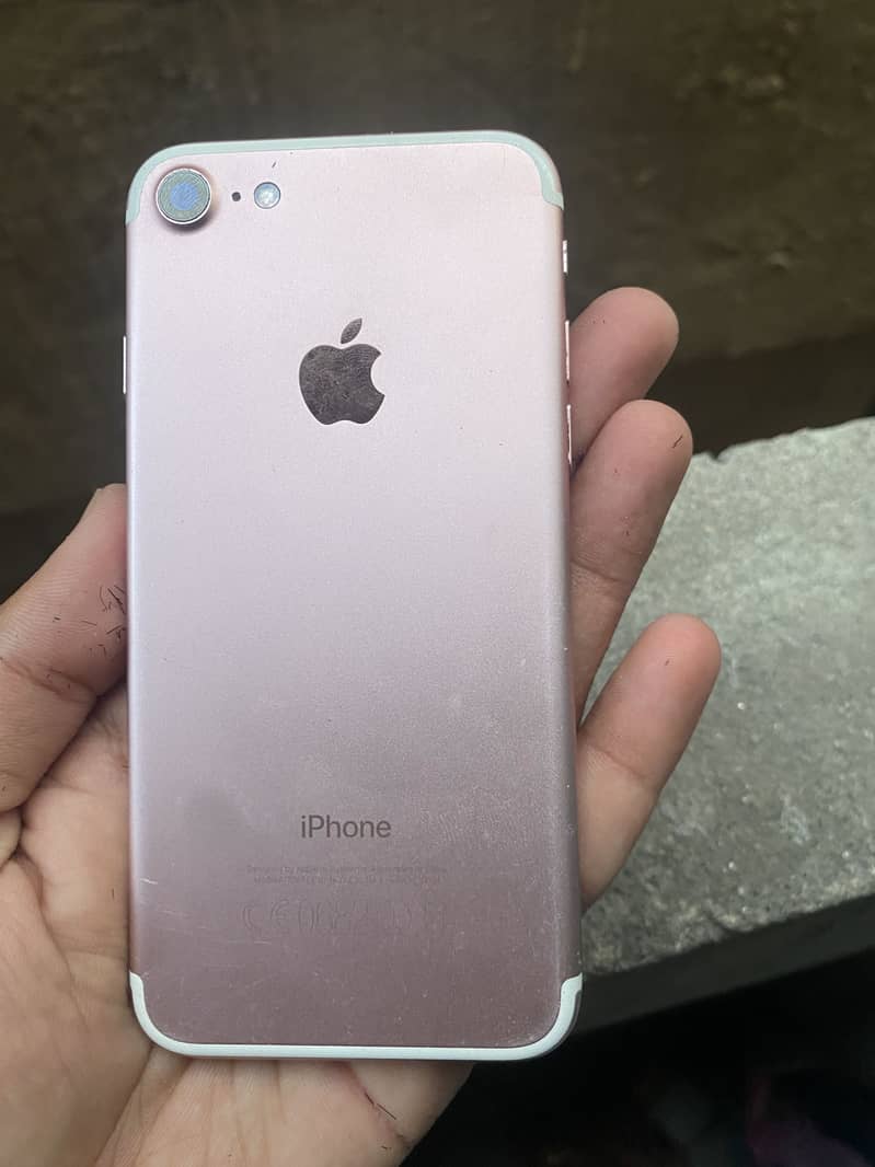 Iphone 7. PTA. 0