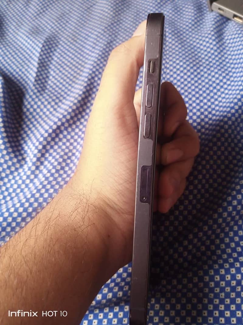 Iphone 14 pro max 2