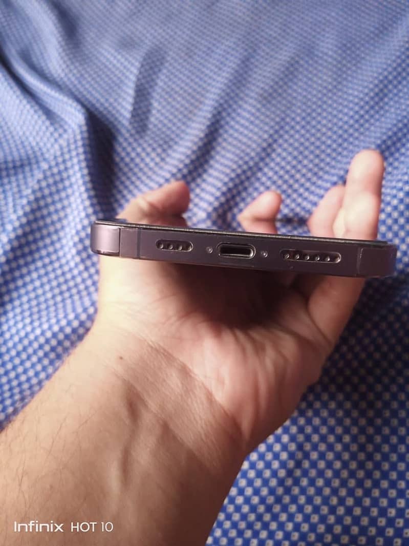 Iphone 14 pro max 5