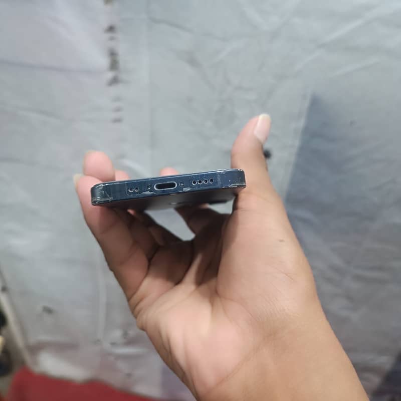 iPhone 12 mini 2