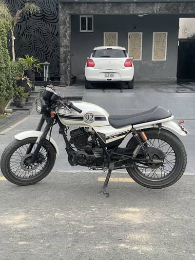 Hi speed infinity 150cc call this no (03138447061)