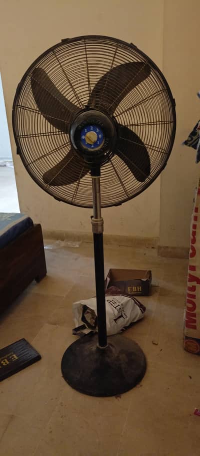 ornate company pedestle fan for sale on rs 11,000 demand