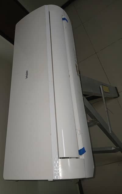 1.5 TON HAIER