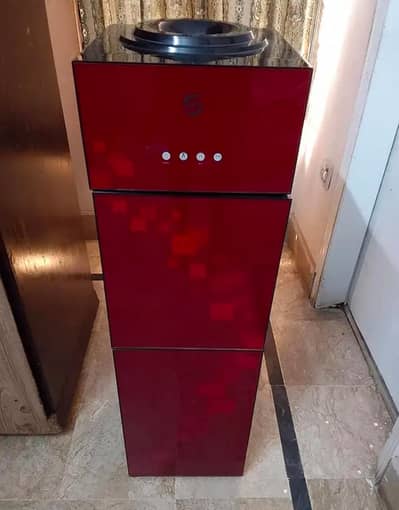 Pell water dispenser brand new condition  03045139489