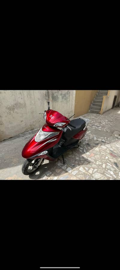 UNITED 100cc scooty patrol