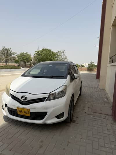Toyota Vitz 2011/2015