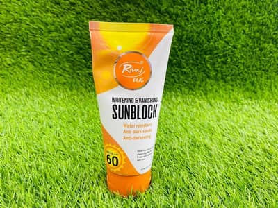 Rivaj UK Whitening Sunblock SPF 60 150 ml