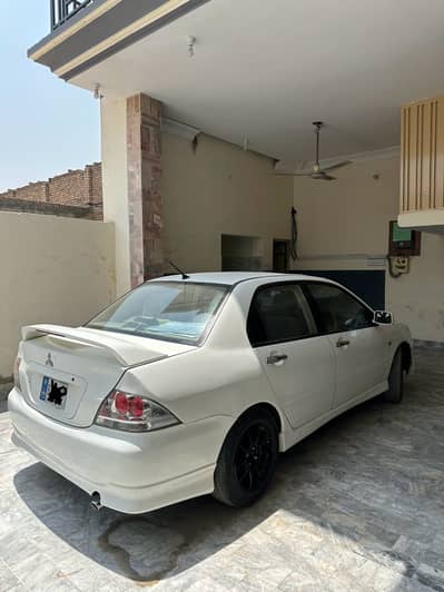 Mitsubishi Lancer 2006 Model GLX Manual Sunroof