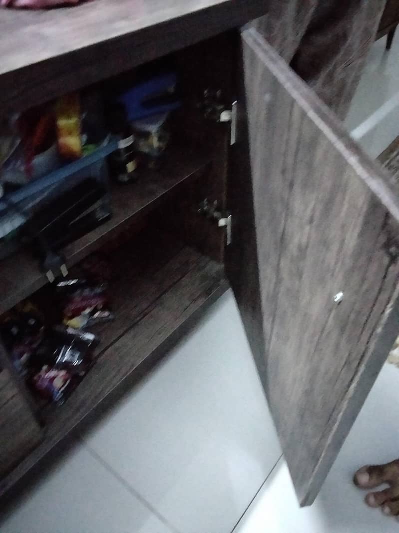 Tv console 1