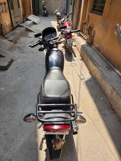 Suzuki GS 150 SE 2021