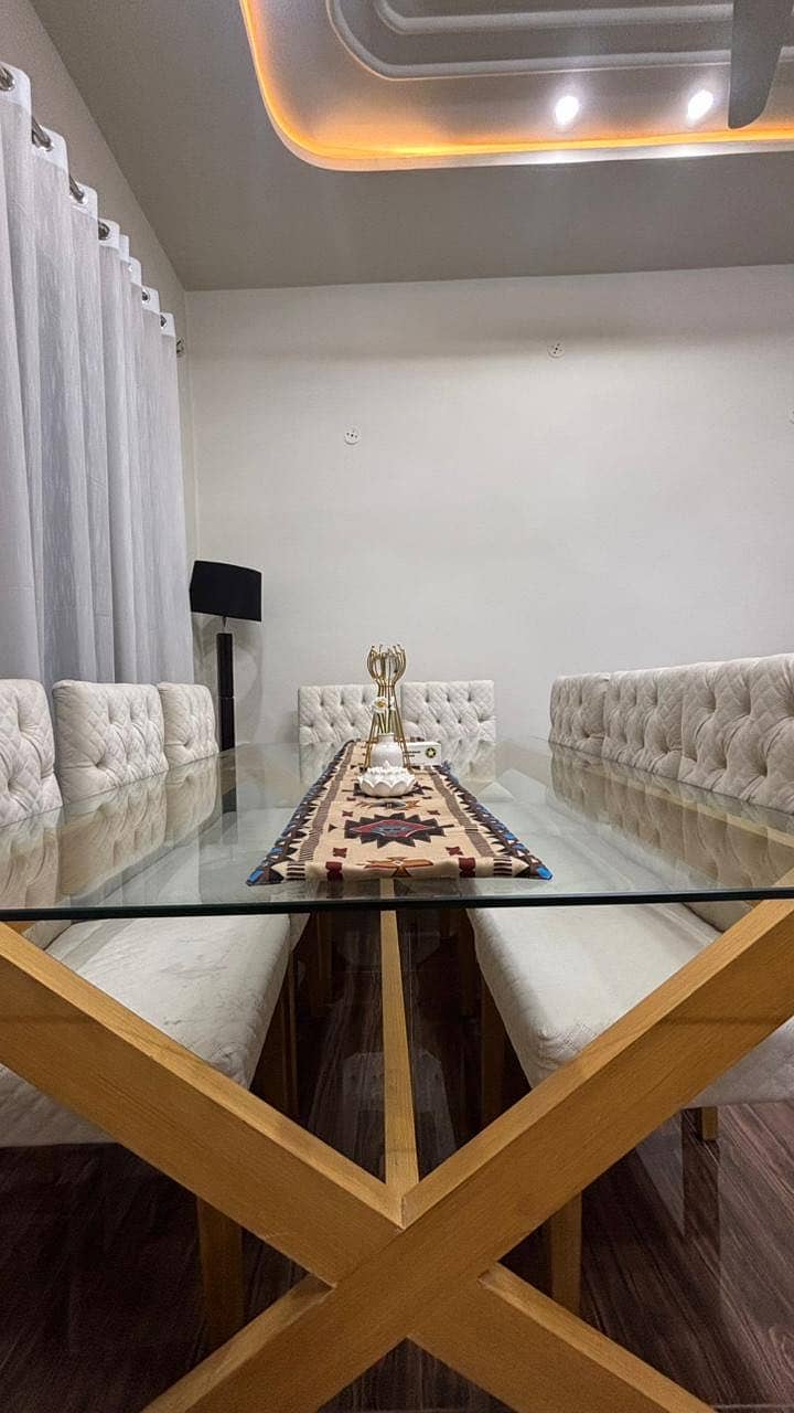 Dining Table 8 chairs 5