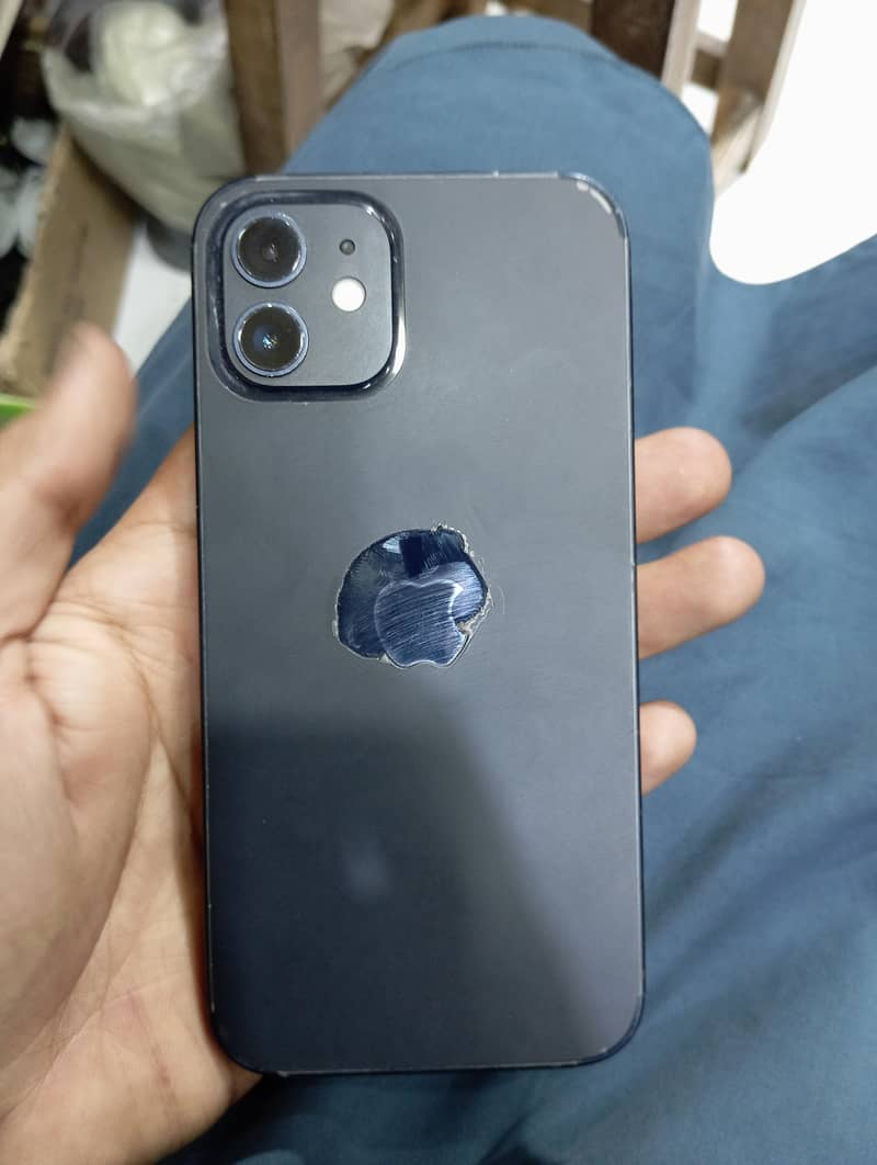 JV iPhone 12 3