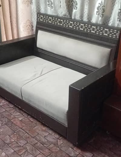 Sofa For Sale – Stylish, Comfortable & Affordable