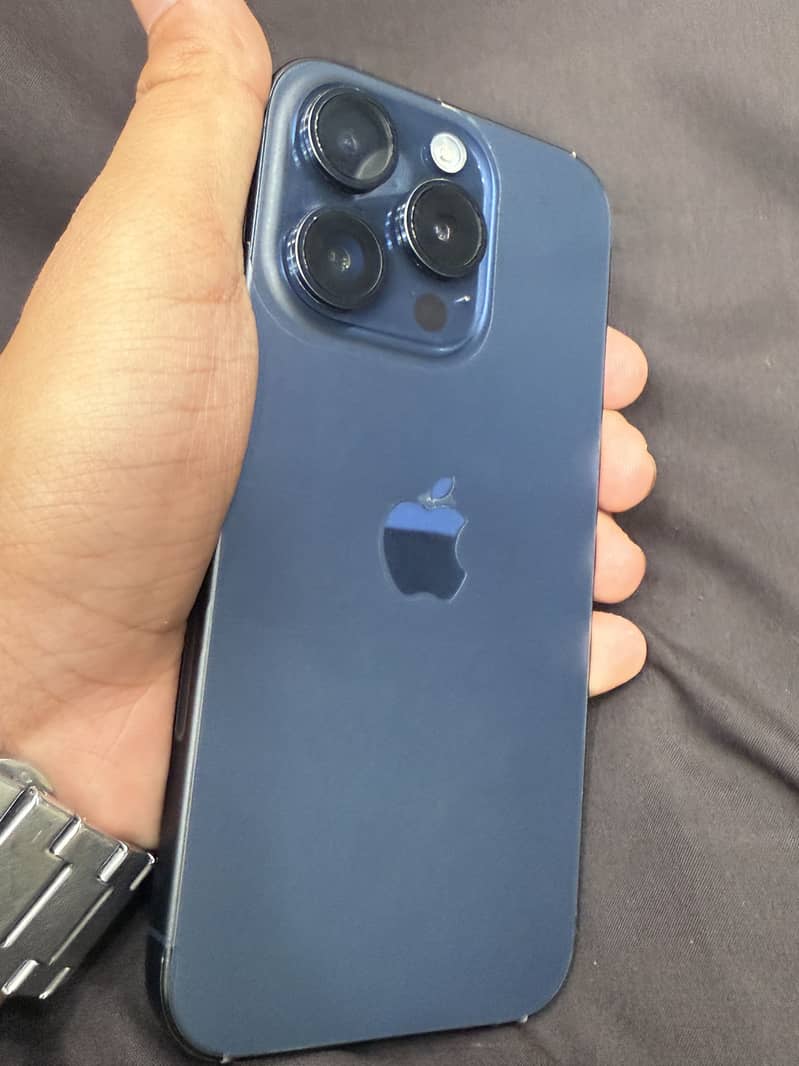 Iphone 15 pro 2
