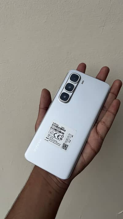 Infinix Hot 60 pro plus 10/10