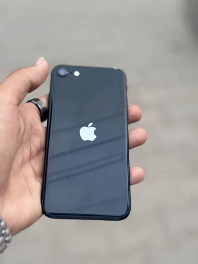 I phone SE 3