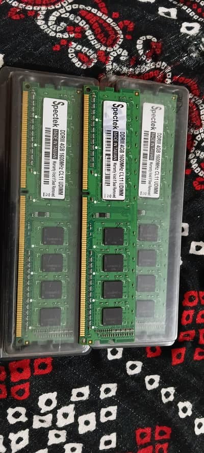 Ddr3 4gb pc ram for sale |1600 mhz speed