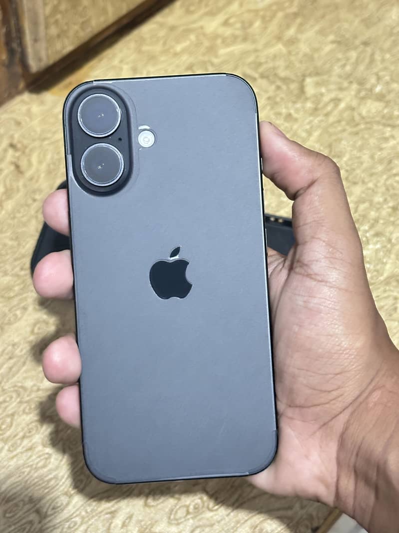 Iphone 16 jv 0