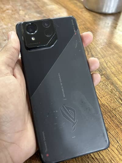 Asus ROG 8