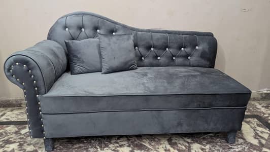 Brand New Custom-Built Luxury Chaise Longue (Dewan)