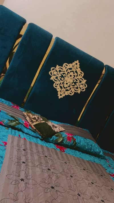 Bed dressing side tables deewan