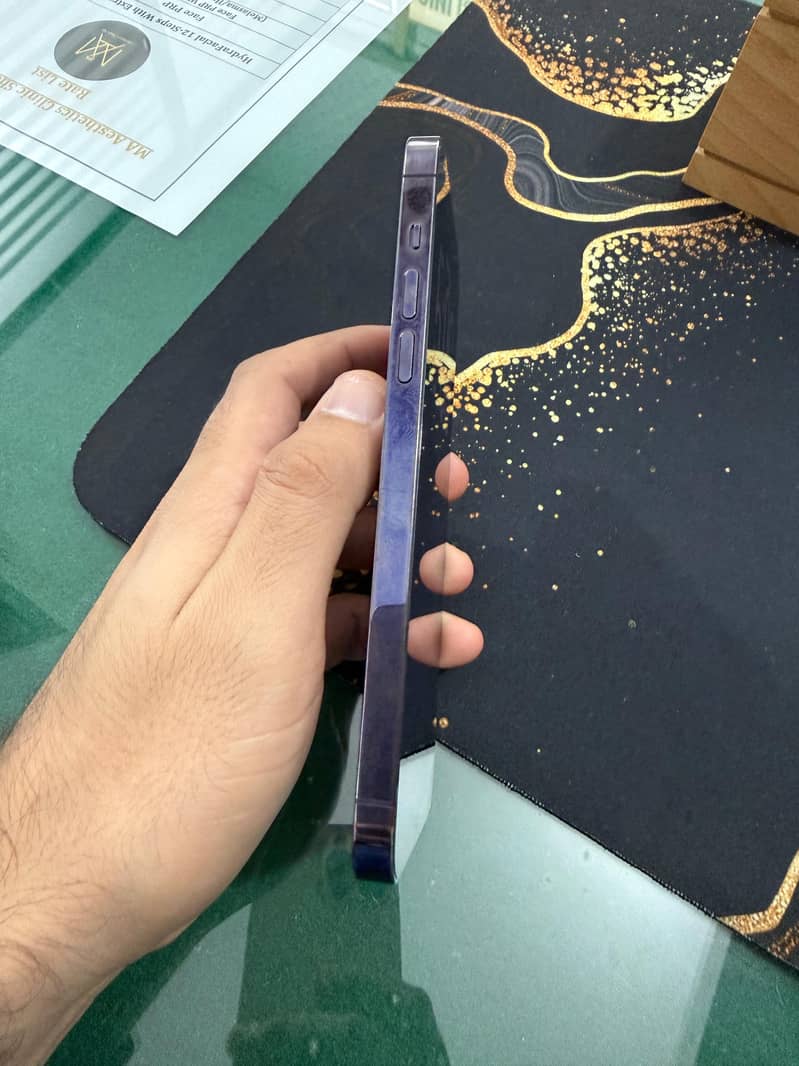 iphone 14 pro max 3
