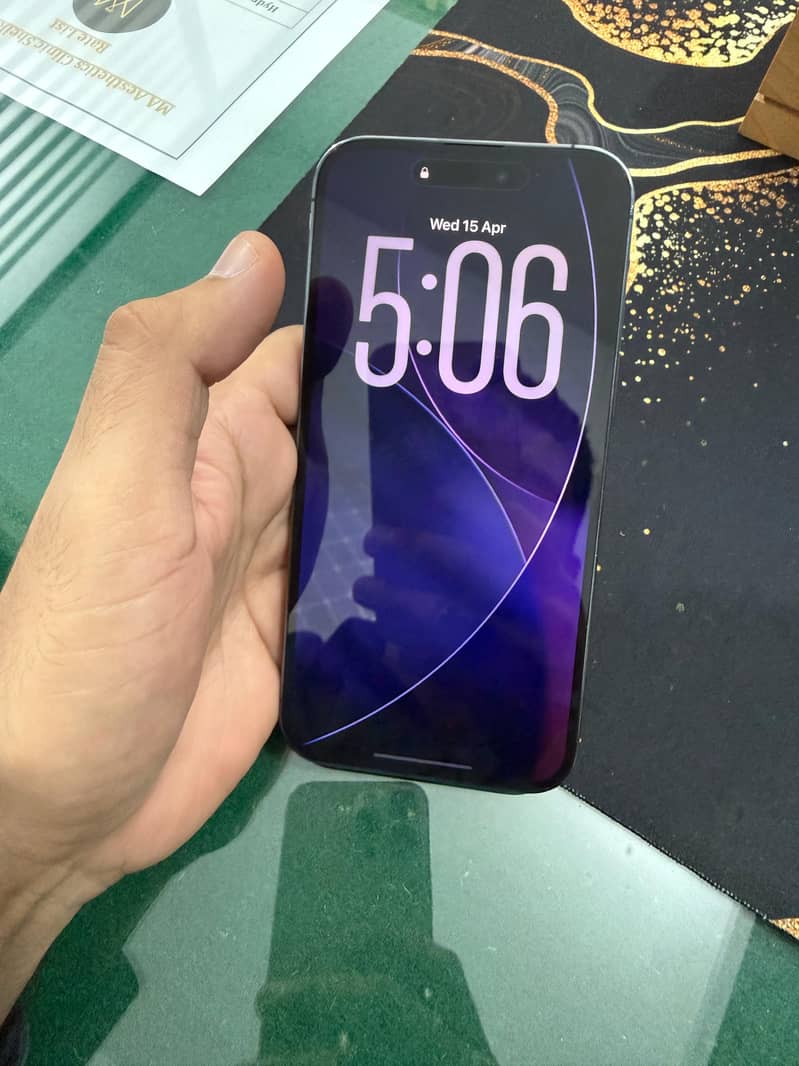 iphone 14 pro max 4