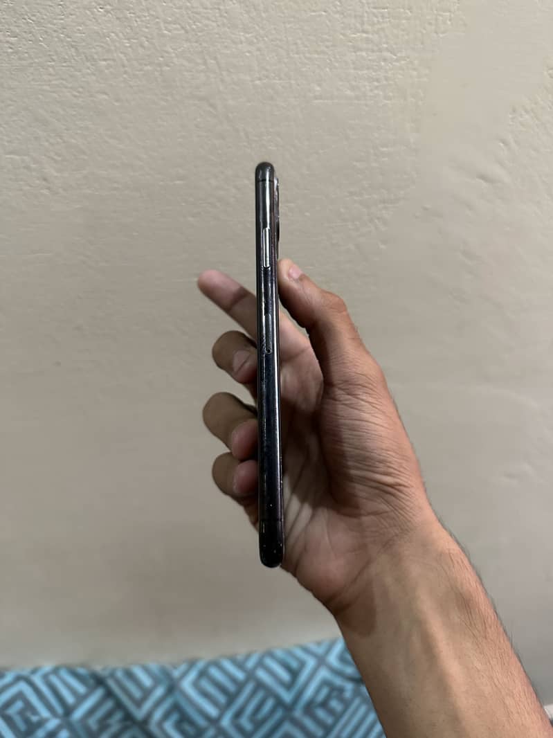 Iphone 11 Pro Max 2