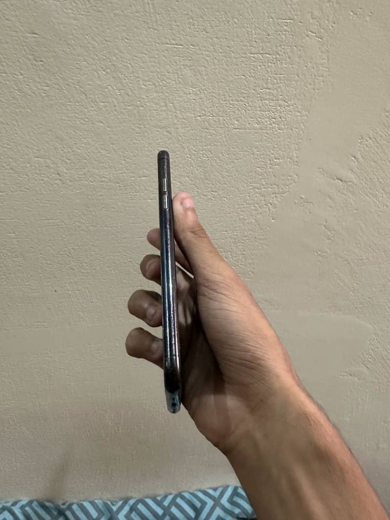 Iphone 11 Pro Max 3