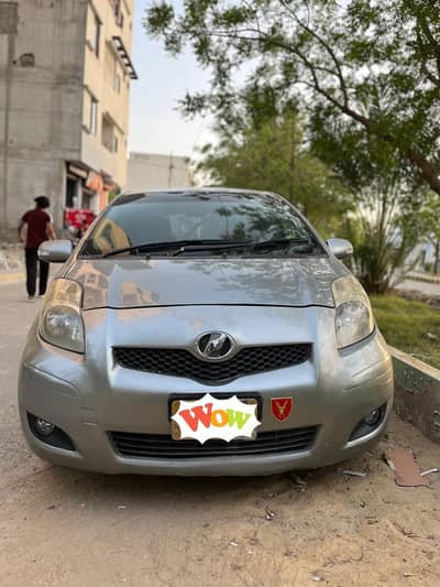 Toyota Vitz FL package  six Air bag