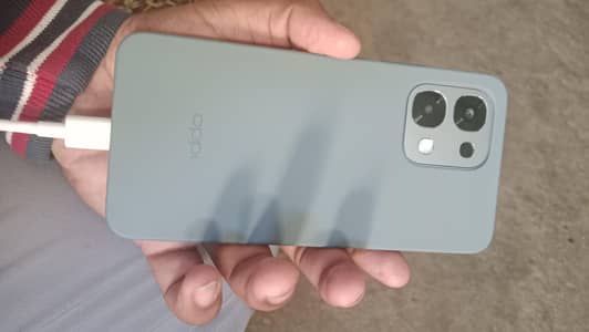 Oppo a6 pro lush condition just use 3 months condition 10/10 with box