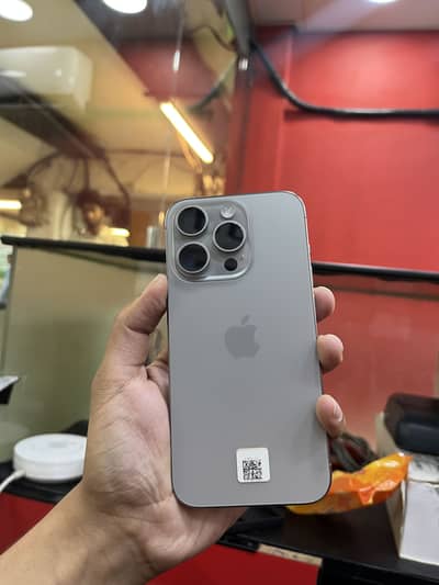 iPhone 15 Pro 128Gb J. v