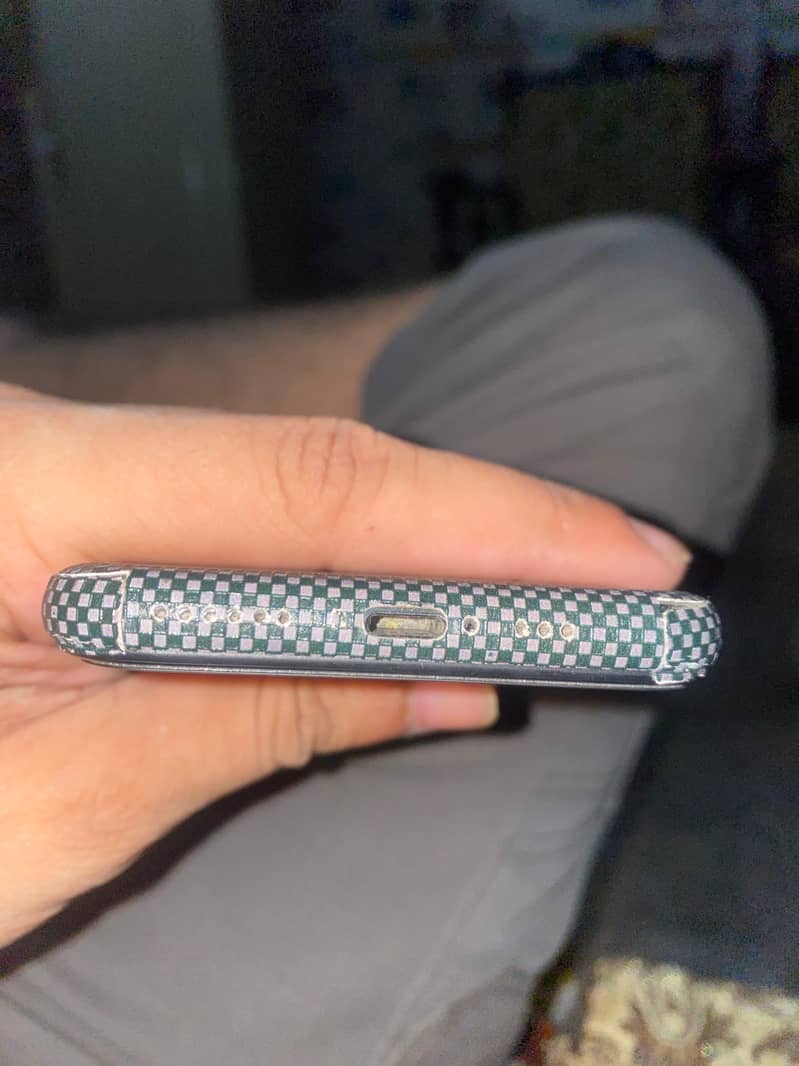Iphone 11 pro 1