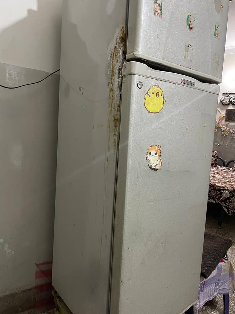 refrigerator 3