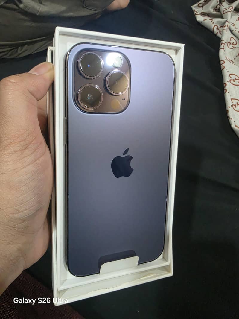 iPhone 14 pro max 1